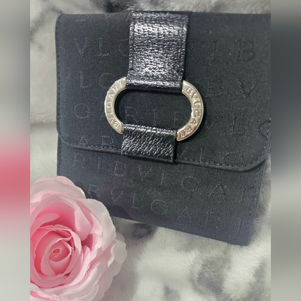 Bvlgari Black Wallet With Red Interiors - UNISEX